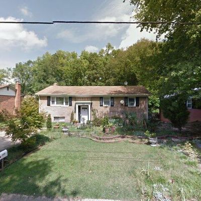 719 Calvert Ln, Fort Washington, MD 20744