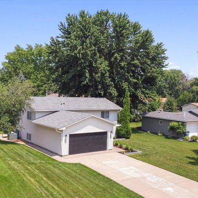 719 Territorial Rd Ne, Minneapolis, MN 55434