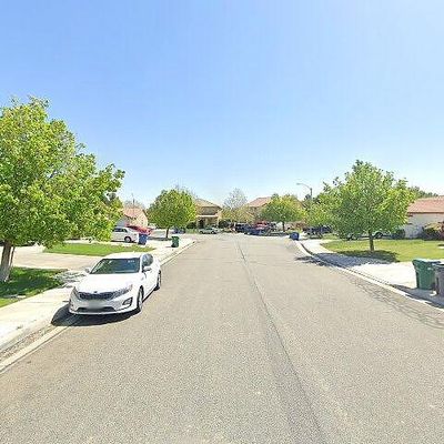 720 W Avenue H6, Lancaster, CA 93534