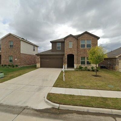 728 Glover Dr, Aubrey, TX 76227