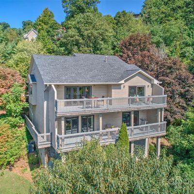 74 Park Ave, Asheville, NC 28803