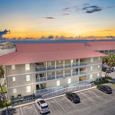 7468 Sunset Harbor Drive #Apt 223, Navarre, FL 32566