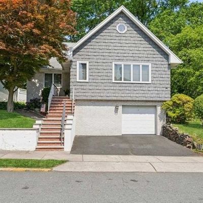 753 Florence Pl, Cliffside Park, NJ 07010