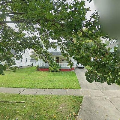 756 Mckinley Ave, Bedford, OH 44146