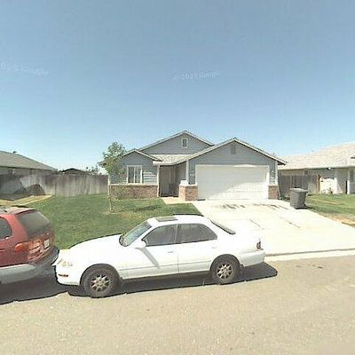 759 Moose Creek Way, Galt, CA 95632