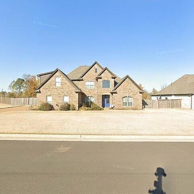 76 E Cherrybark Dr, Atoka, TN 38004