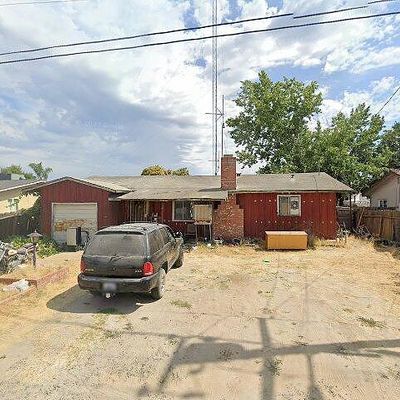 7649 Fairlane Ave, Winton, CA 95388