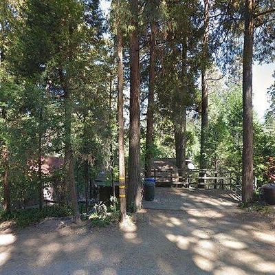 775 Woodland Rd, Crestline, CA 92325