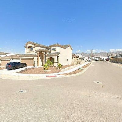 7801 Enchanted Trail Dr, El Paso, TX 79911