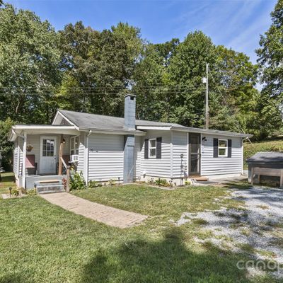 79 Prairie Ln, Hendersonville, NC 28792