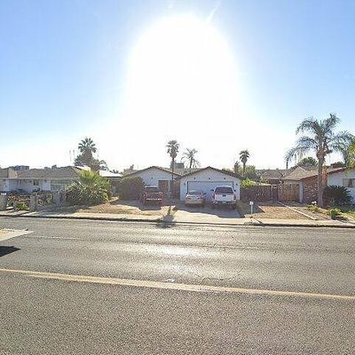 642 N Alta Ave, Dinuba, CA 93618