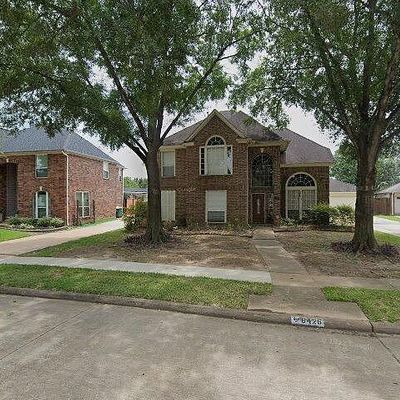 6426 Avenel Dr, Pasadena, TX 77505