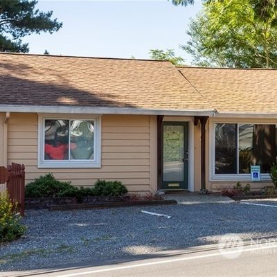 6461 Ne 181 St St, Kenmore, WA 98028