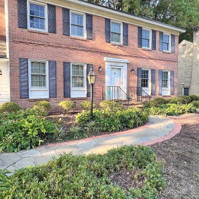 6513 Windermere Cir, Rockville, MD 20852