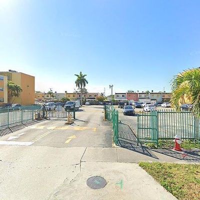 666 W 81 St St #217, Hialeah, FL 33014