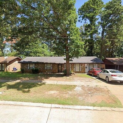 667 Kings Towne Pl, Shreveport, LA 71108