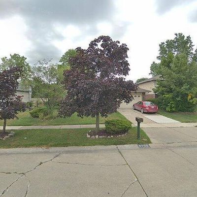 6700 Woonsocket St, Canton, MI 48187