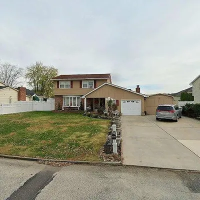 683 Brentwood Dr, Vineland, NJ 08361