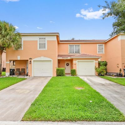 6880 Mill Brook Pl, Lake Worth, FL 33463