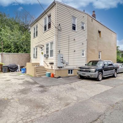 69 Lake St, Belleville, NJ 07109