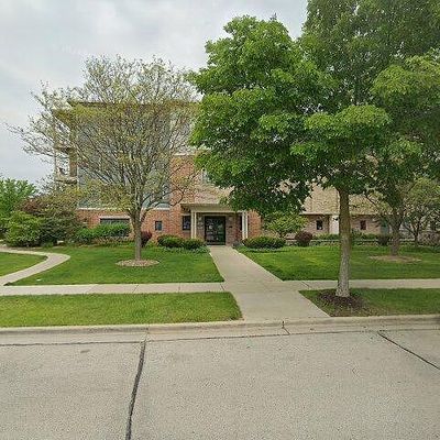 690 Rivershores Dr #304, West Bend, WI 53090