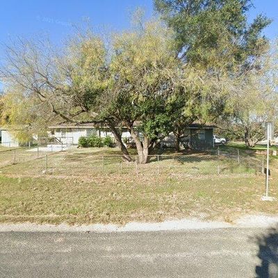 6950 Lark Haven Ln, San Antonio, TX 78263