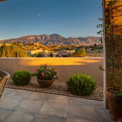 7 Anasazi Meadows Ct, Placitas, NM 87043