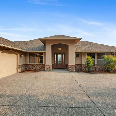 857 Tinas Coma Ln, Burlington, WA 98233