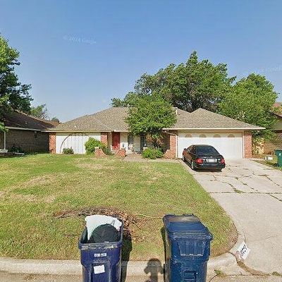 8721 Rolling Green Ave, Oklahoma City, OK 73132