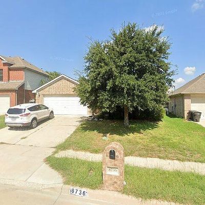 8736 Lariat Cir, Fort Worth, TX 76244