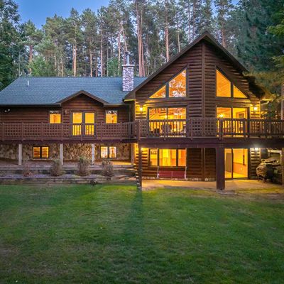 887 Meta Lake Rd, Eagle River, WI 54521