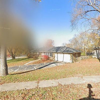 8950 E 84 Th St, Raytown, MO 64138