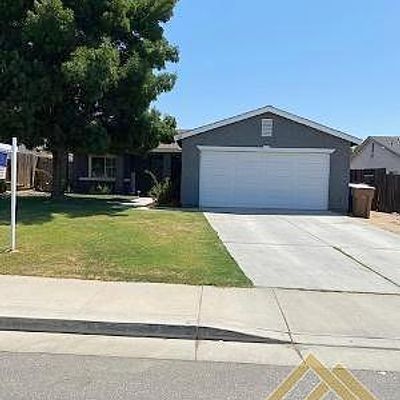 905 Beaver Rise Dr, Bakersfield, CA 93306