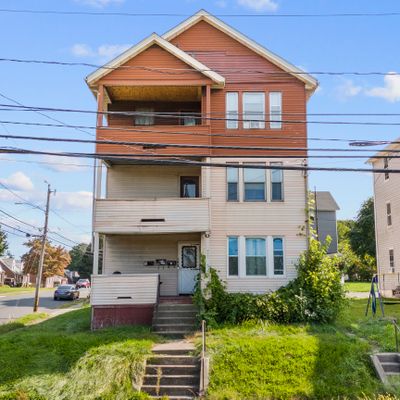 913 East St, New Britain, CT 06051