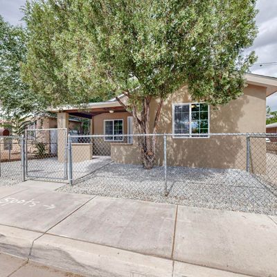 915 7 Th St Sw, Albuquerque, NM 87102