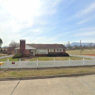 924 Mimosa Dr, Kingsport, TN 37660