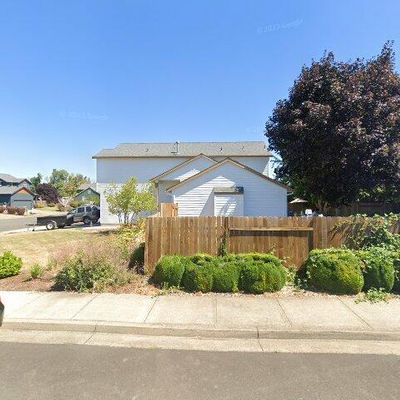 940 Highberger Loop, Aumsville, OR 97325