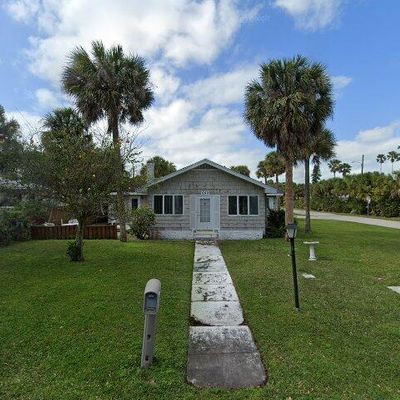 950 Lantana Ave, Clearwater Beach, FL 33767