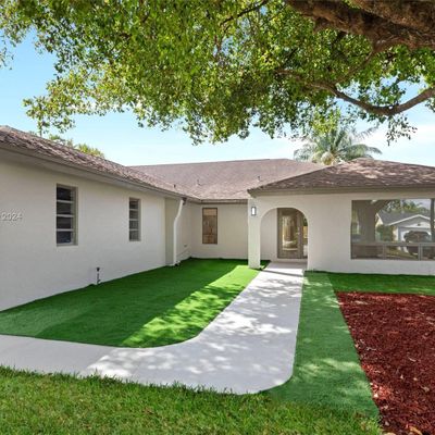 9536 Nw 33 Rd Pl, Sunrise, FL 33351