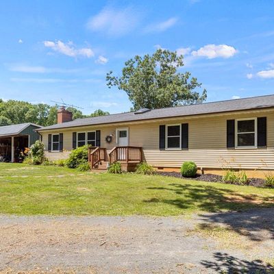 9576 S Pines Rd, Warrenton, VA 20186