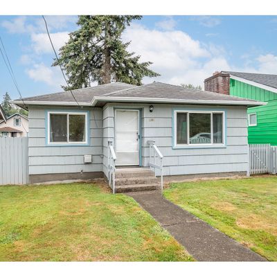 802 N 1 St Ave, Kelso, WA 98626