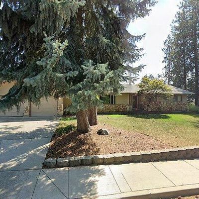 804 E C St, Deer Park, WA 99006