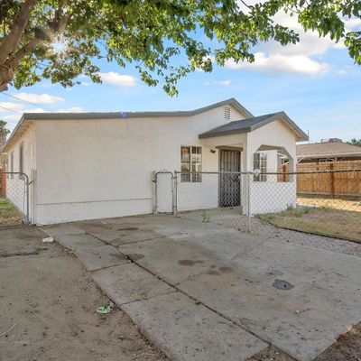 807 Hurrle St, Bakersfield, CA 93308