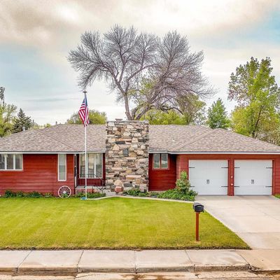 810 Howell Ave, Worland, WY 82401