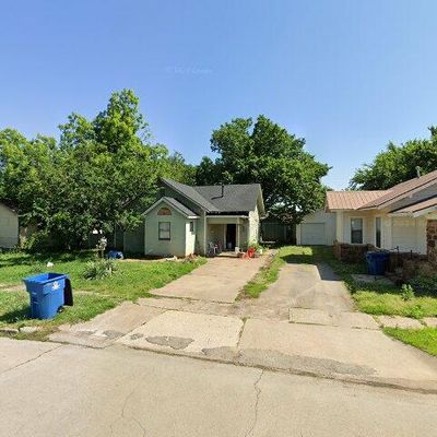 813 E Oak St, Cushing, OK 74023