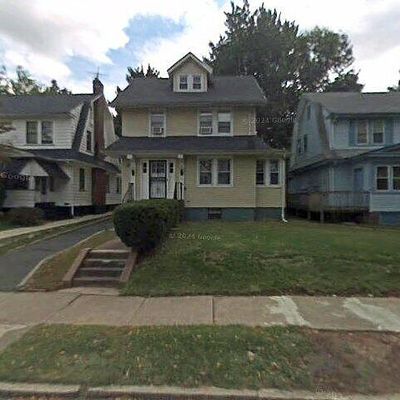 82 Fairmount Ter, East Orange, NJ 07018