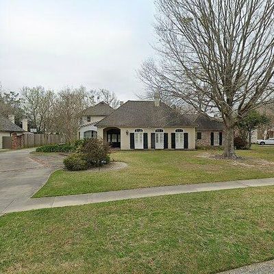 827 Myrtle View Dr, Baton Rouge, LA 70810