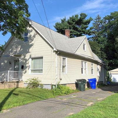 83 Dana St, Springfield, MA 01104