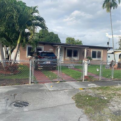 831 E 13 Th St, Hialeah, FL 33010