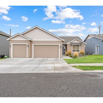 845 E Autumn Ave, Hermiston, OR 97838